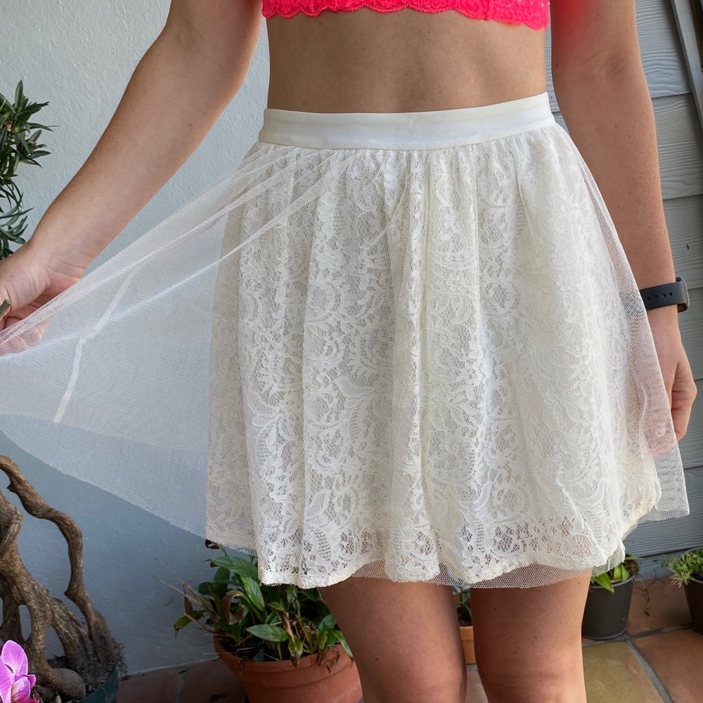 Express Formal Skirt - Picture 2 of 4